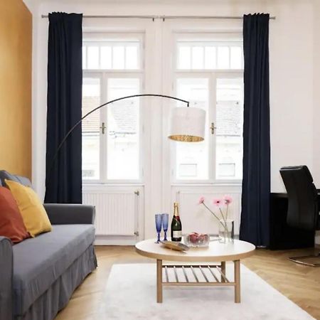 Calm 60M2 Flat Close To Center - Free Parking Виена Екстериор снимка